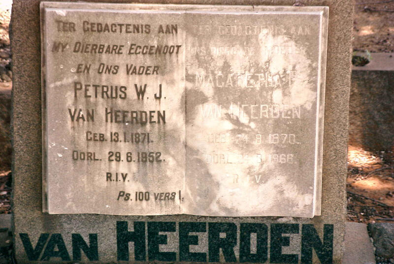 HEERDEN Petrus W.J., van 1871-1952 & Magaretha F. 1870-1966