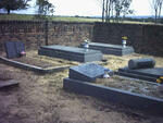 Limpopo, WATERBERG district, Mabatlane, Doornspruit, farm cemetery