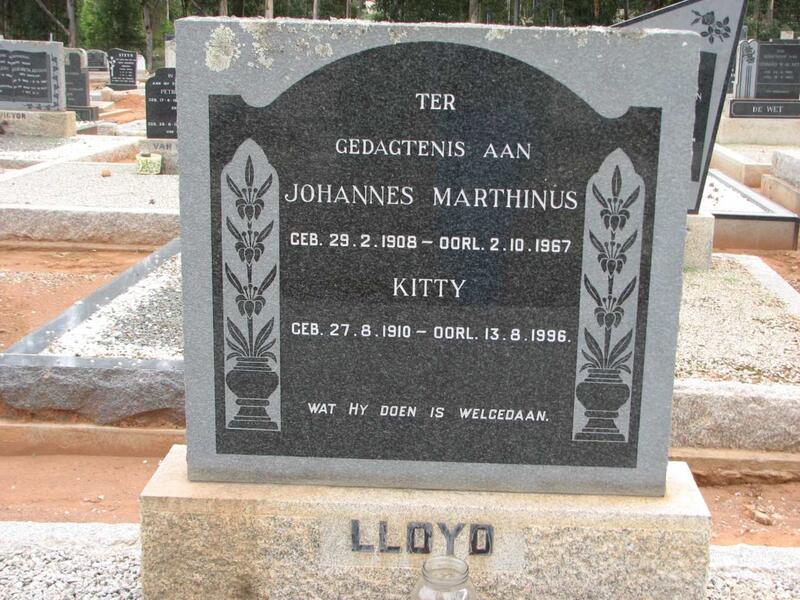 LLOYD Johannes Marthinus 1908-1967 & Kitty 1910-1996