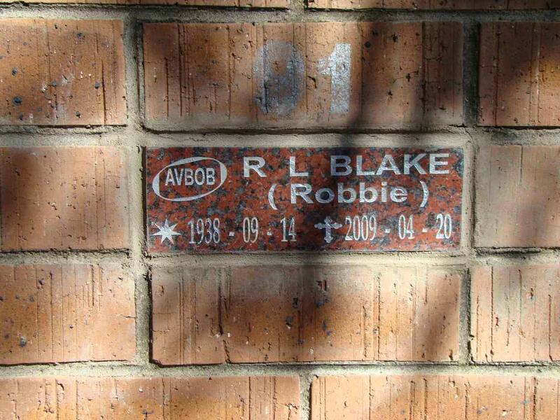 BLAKE R.L. 1938-2009