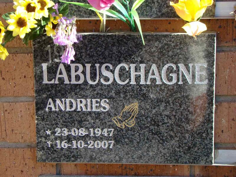 LABUSCHAGNE Andries 1947-2007