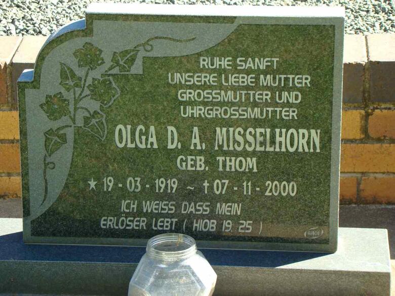 MISSELHORN Olga D.A. nee THOM 1919-2000