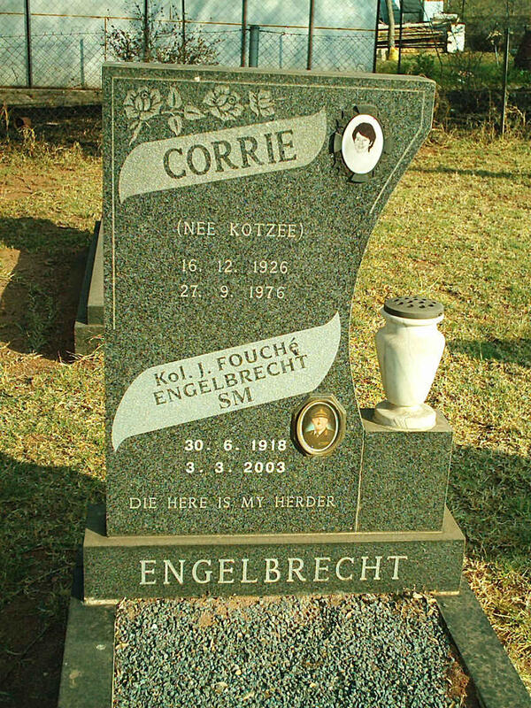 ENGELBRECHT J. Fouche 1918-2003 & Corrie KOTZEE 1926-1976