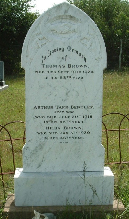 BROWN Thomas -1924 :: BENTLEY Arthur Tarr -1918 ::  BROWN Hilda -1930