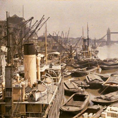 London Merchant ships berthed on Thames