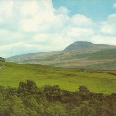 Yorkshire, Ingleborough Mountain from Twistleton Scar