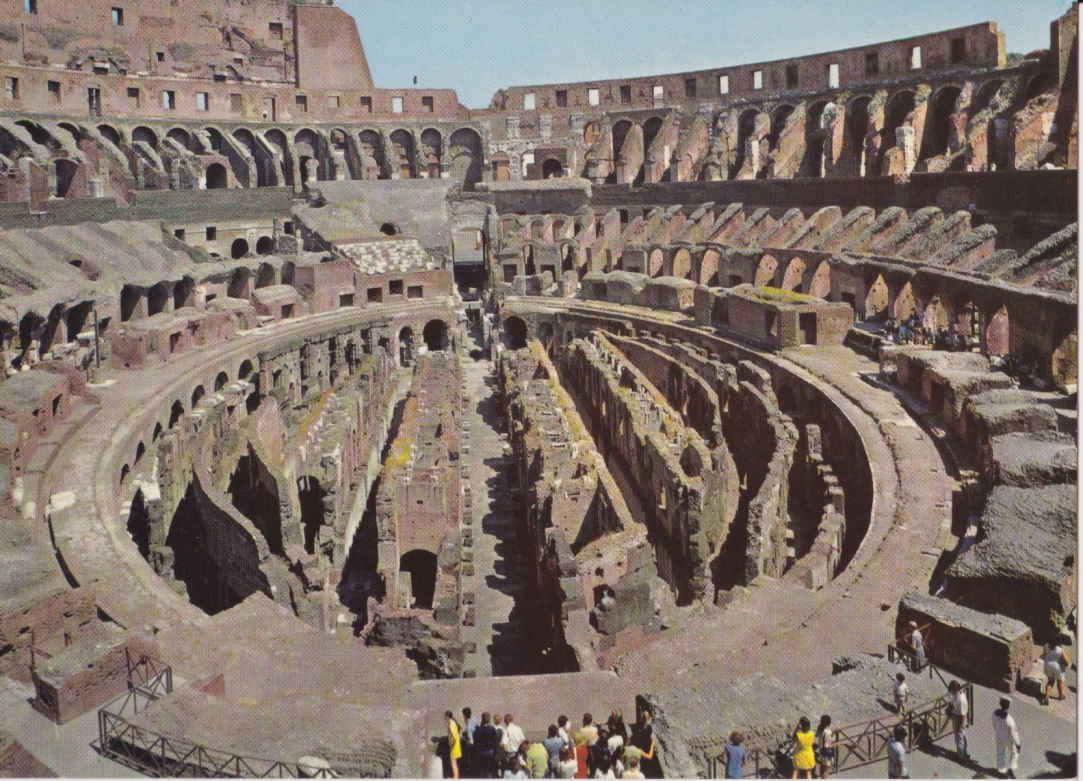 Interior Colosseo, Rome