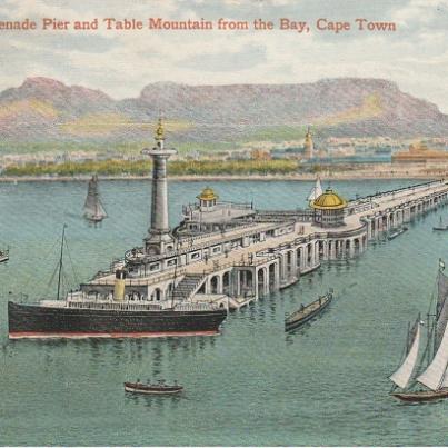 Cape Town, Promenade Pier &amp; Table Mountain