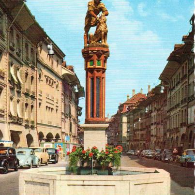 Simson - Brunnen Bern  Switzerland