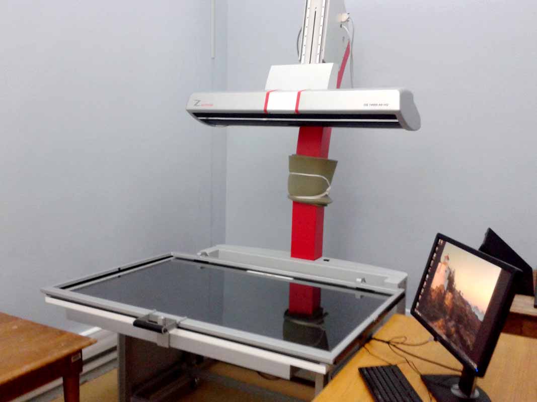 8. Overhead scanner for the digitisation of archives