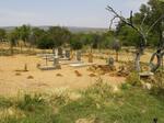 North West, RUSTENBURG district, Buffelspoort, Grootfontein 346_1, farm cemetery