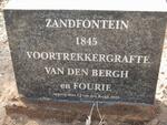North West, RUSTENBURG district, Boons, Zandfontein 380 (now 290)_2, Sandfontein, farm cemetery