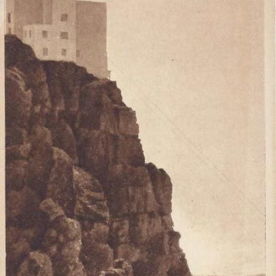 Upper station and part of the buttress. Table Mountain with sea below