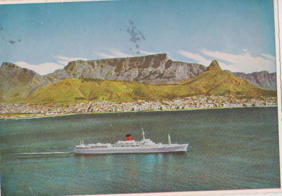 Mailship leaving Cape Town
