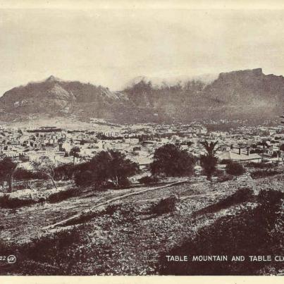 Table Mountain and Table Cloth