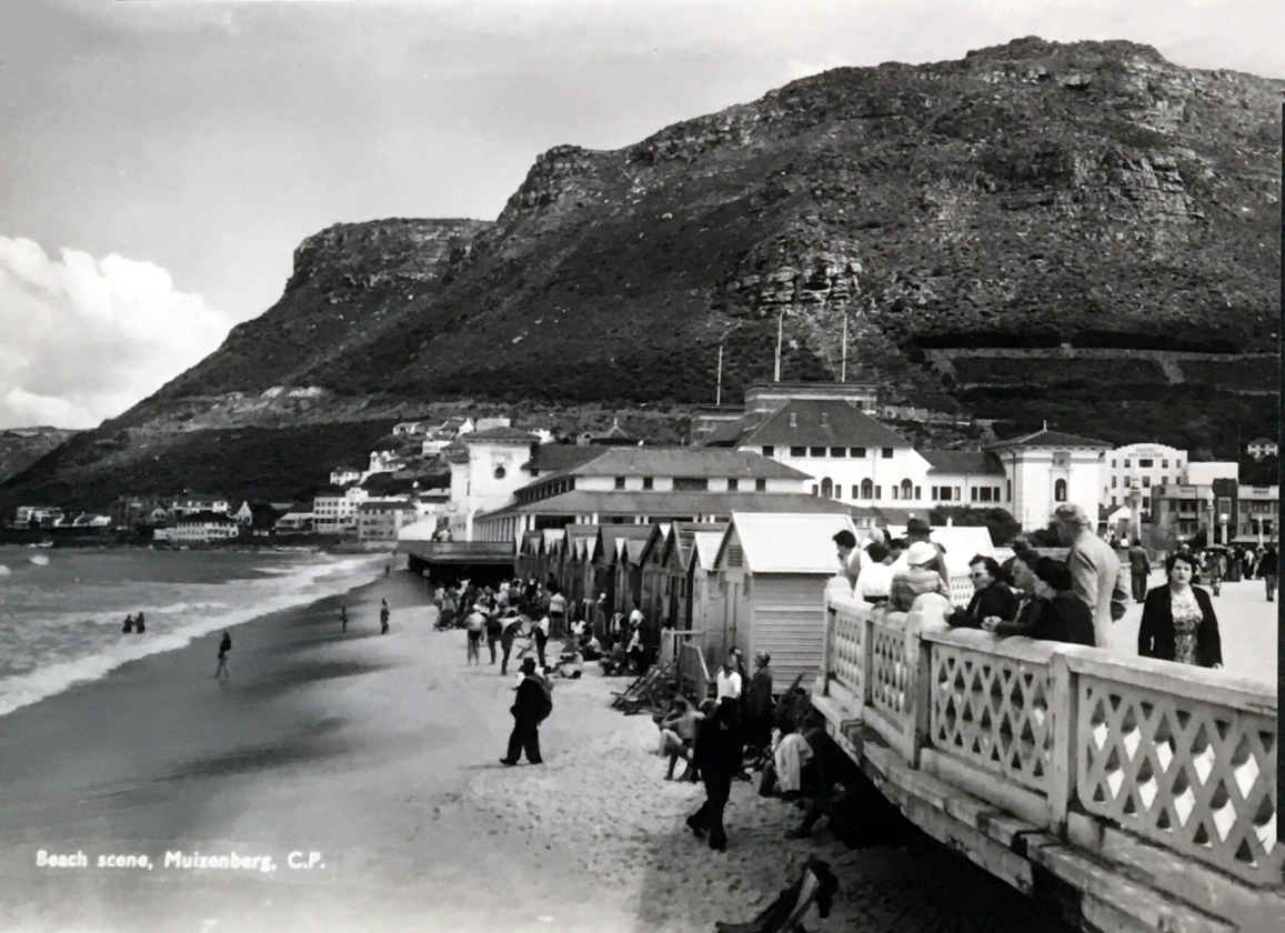 Beach scene Muizenberg