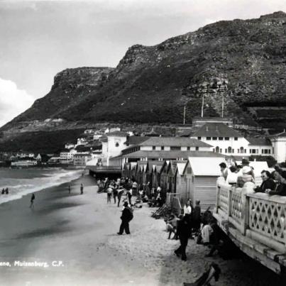 Beach scene Muizenberg