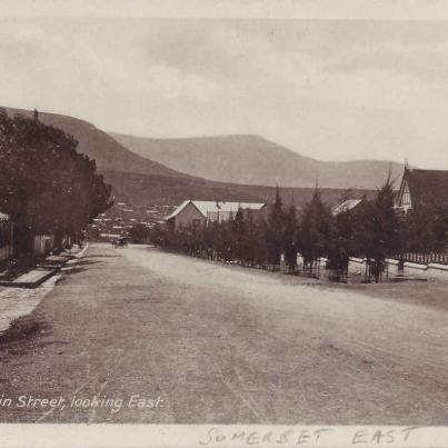 Somerset-East Main Street looking East