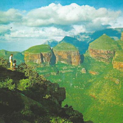 Blyderivier_3 rondawels