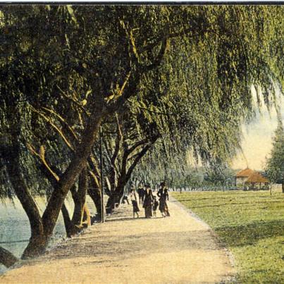 BOKSBURG Lake - The Promenade