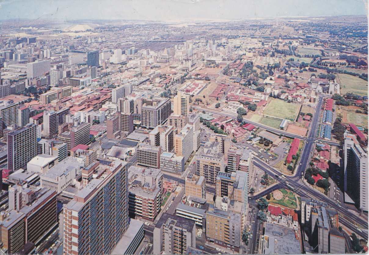 Uitsig vanaf JG Strydom mikrogolf toring Hillbrow _0009