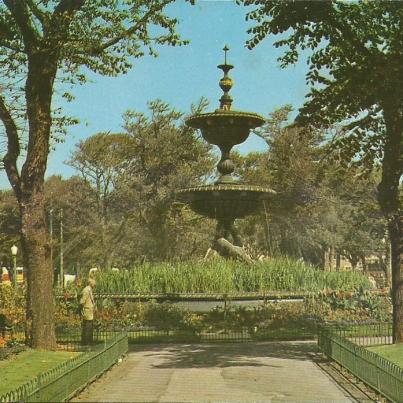 Brighton, The Fountain, Old Steine Gardens