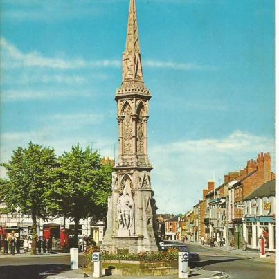 Banbury, The Cross