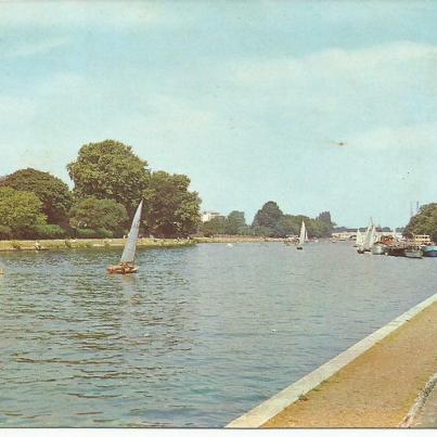 Kingston-Upon-Thames, Sailing Boats