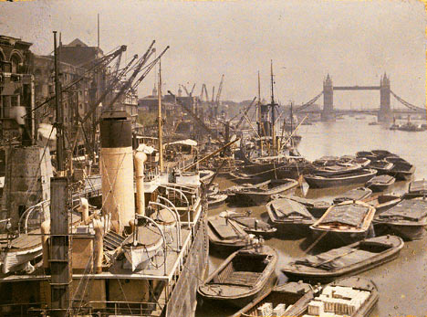 London Merchant ships berthed on Thames