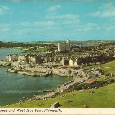 Plymouth, Hoe Slopes and West Hoe Pier
