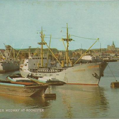 Rochester, The River Medway