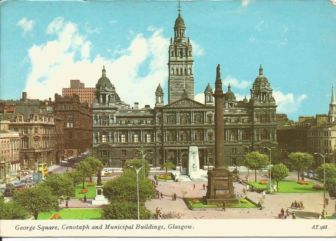Glasgow, George Square, Cenotaph and Municipal Buildings