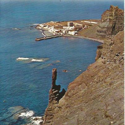 Agaete_ El Dedo de Dios y Playa Las Nieves