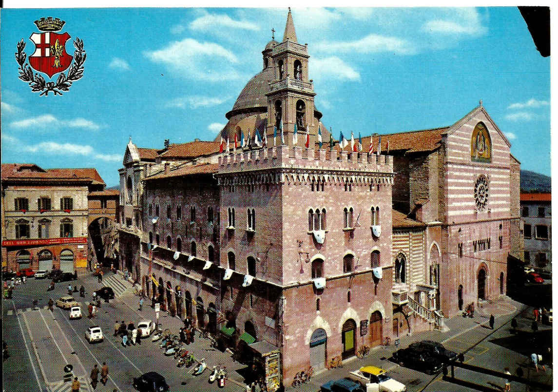 Foligno_ Republic Square _ Personages Palace