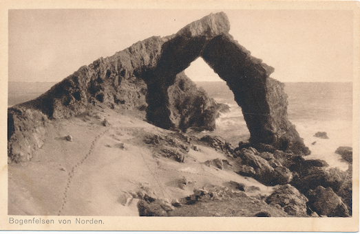 Bogenfels Arch, south of Luderitz