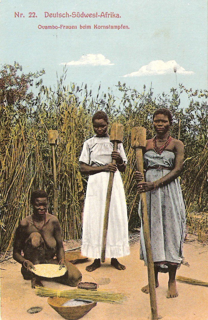 Ovambu women