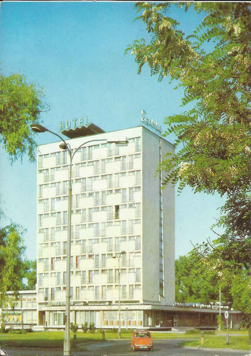 Pulawy, Hotel Izabella