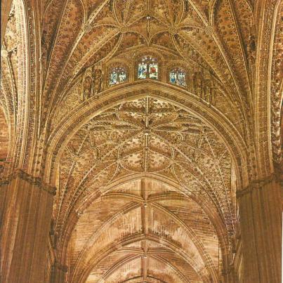 Sevilla, The Cathedral, Central vaults and Artistic glow Windows