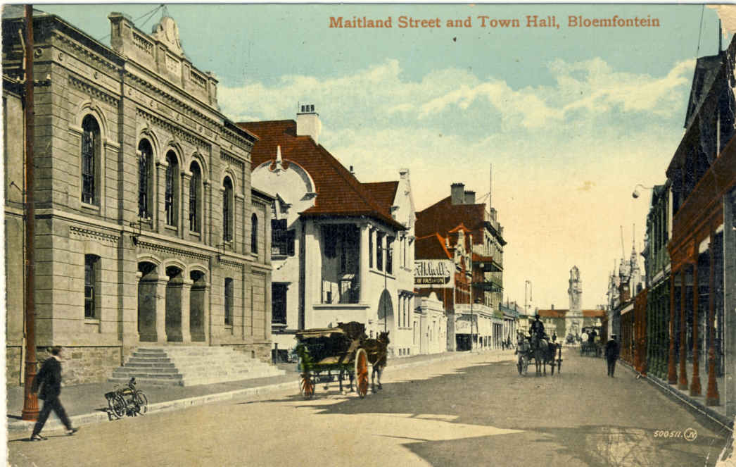 BLOEMFONTEIN Maitland Street &amp; Town Hall